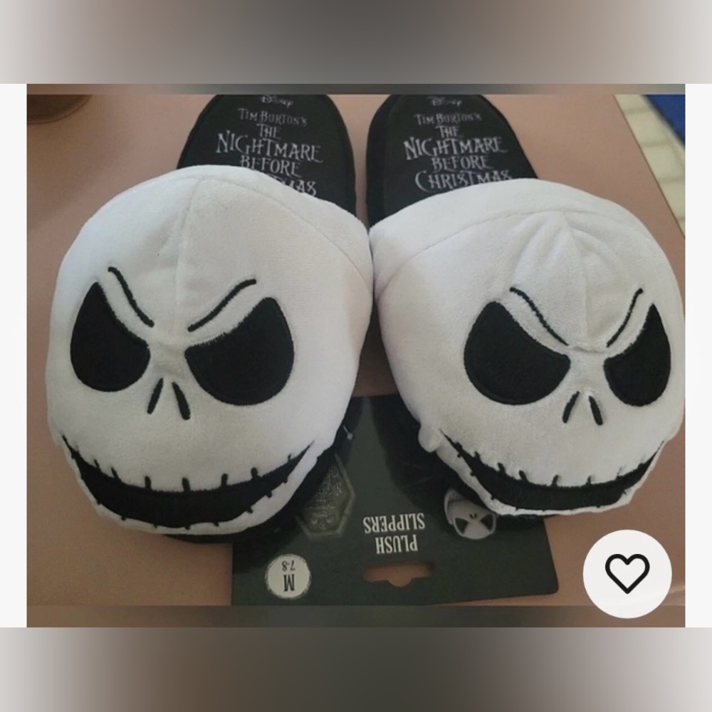 The Nightmare Before Christmas Plush Slippers sz 7-8 nwt